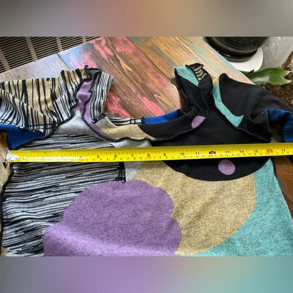 Multicolor Abstract Women's Dress - Picture 9 of 10